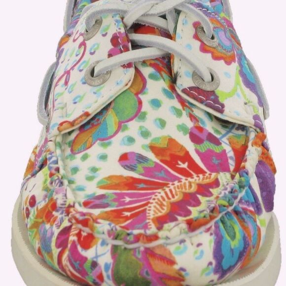 Sebago Colorful Canvas Dockside Deck Shoes in Grand Bazaar Print - Picture 13 of 15